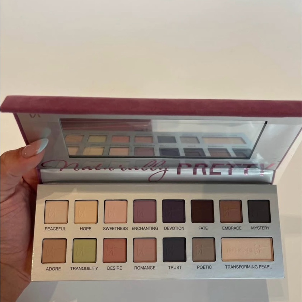 If Cosmetics - Naturally Pretty Eyeshadow Pallet